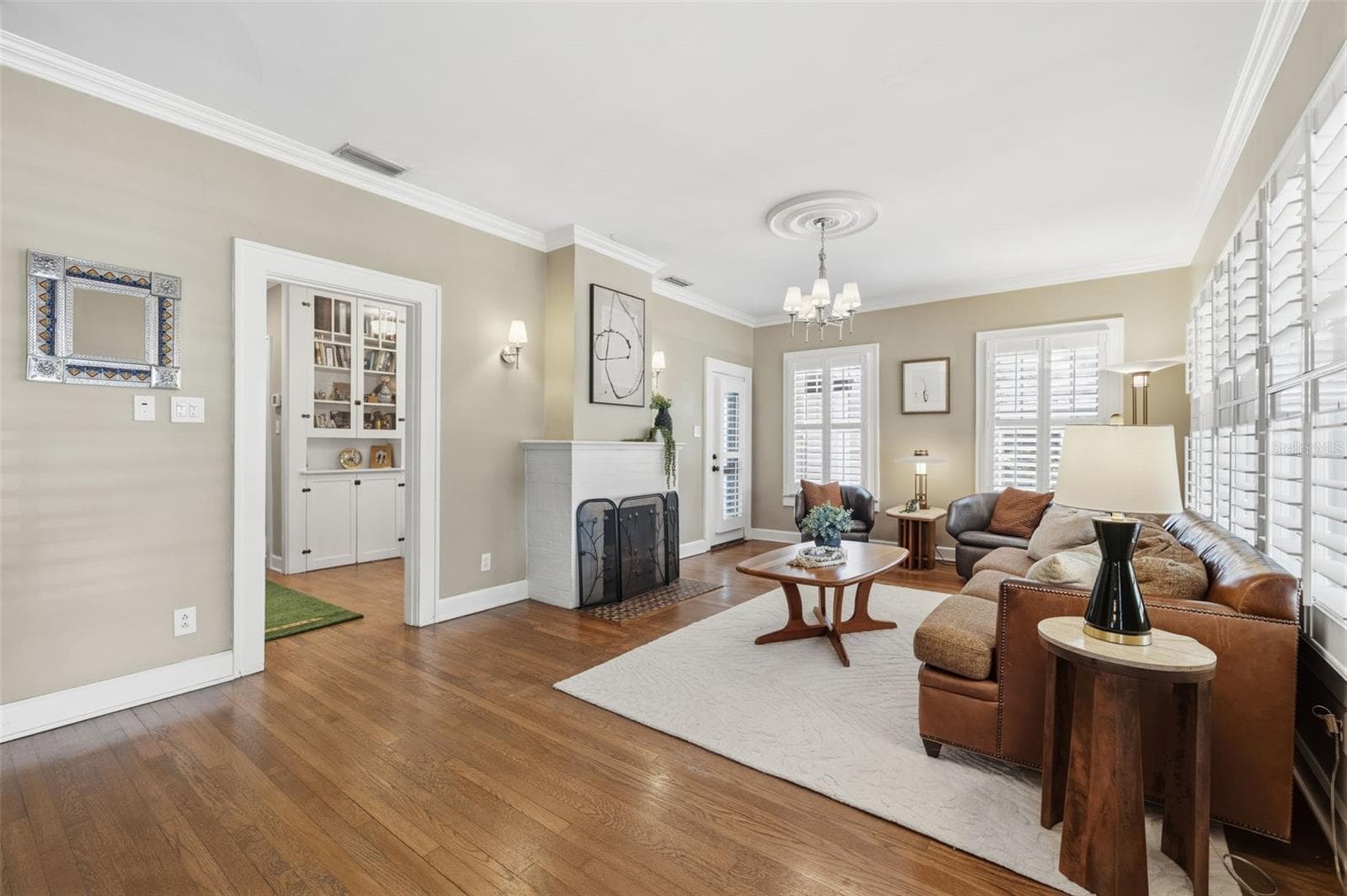 Wood Burning fireplace - 912 S FREMONT AVE, TAMPA