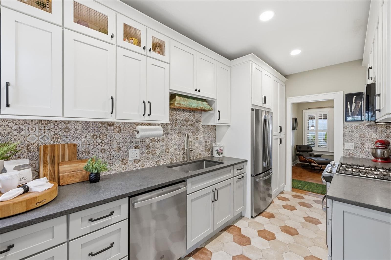 Single Family Residence at 912 S FREMONT AVE, TAMPA, photo 21 of 59