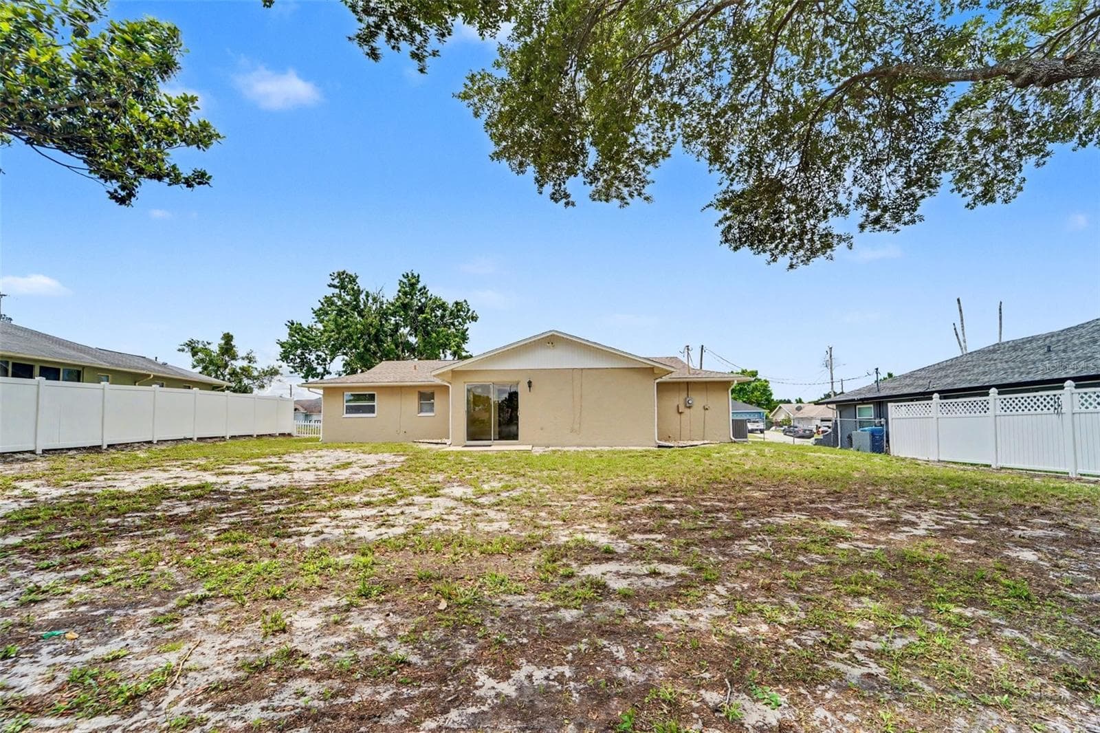 Single Family Residence at 9371 MALLARD ST, SPRING HILL, photo 15 of 16