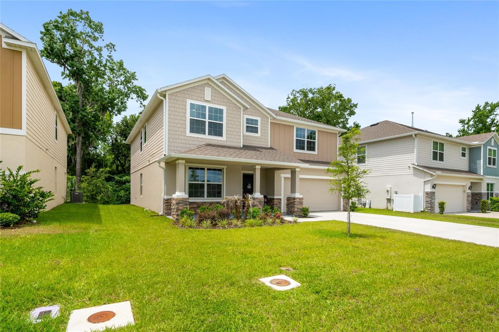 Single Family Residence at 1137 BRADFORD RIDGE DR, LEESBURG, photo 2 of 37