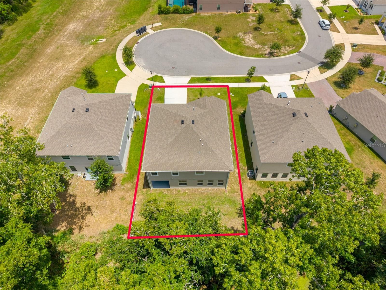 Single Family Residence at 1137 BRADFORD RIDGE DR, LEESBURG, photo 33 of 37