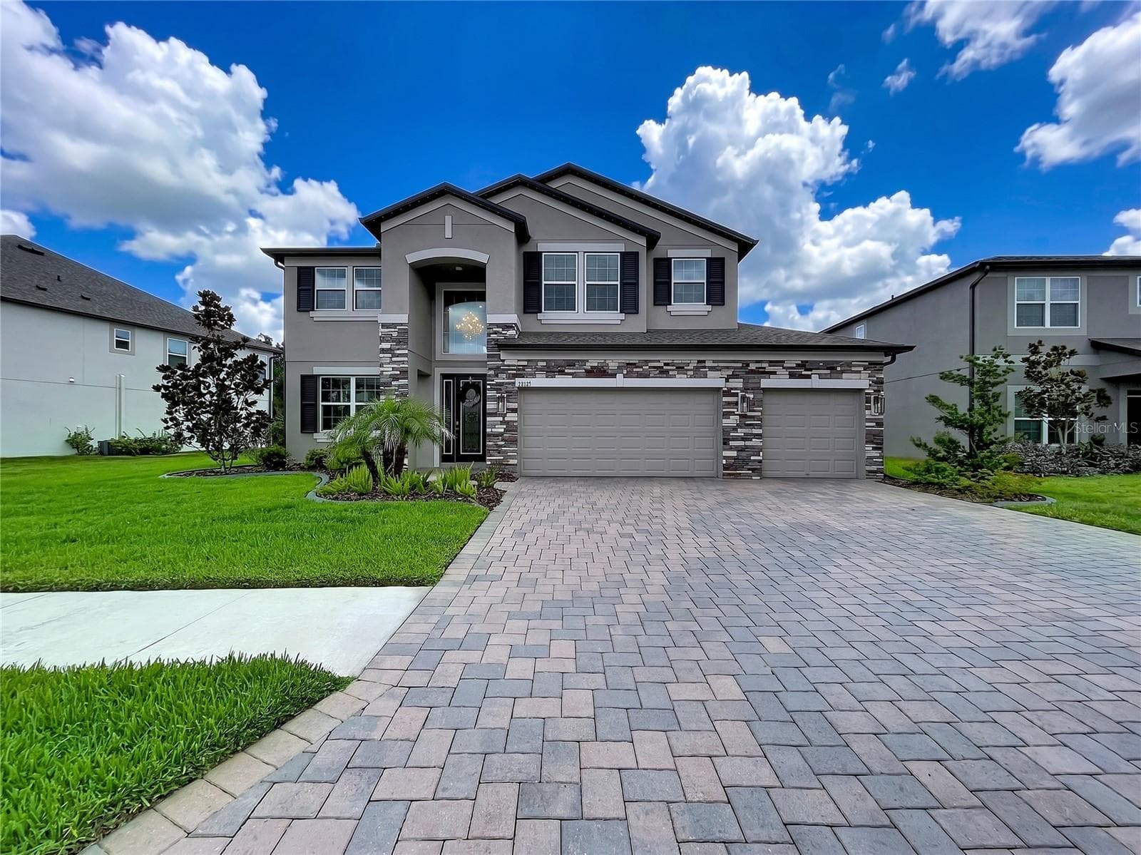 Single Family Residence at 12093 NOUVEAU AVE, SPRING HILL, photo 3 of 100