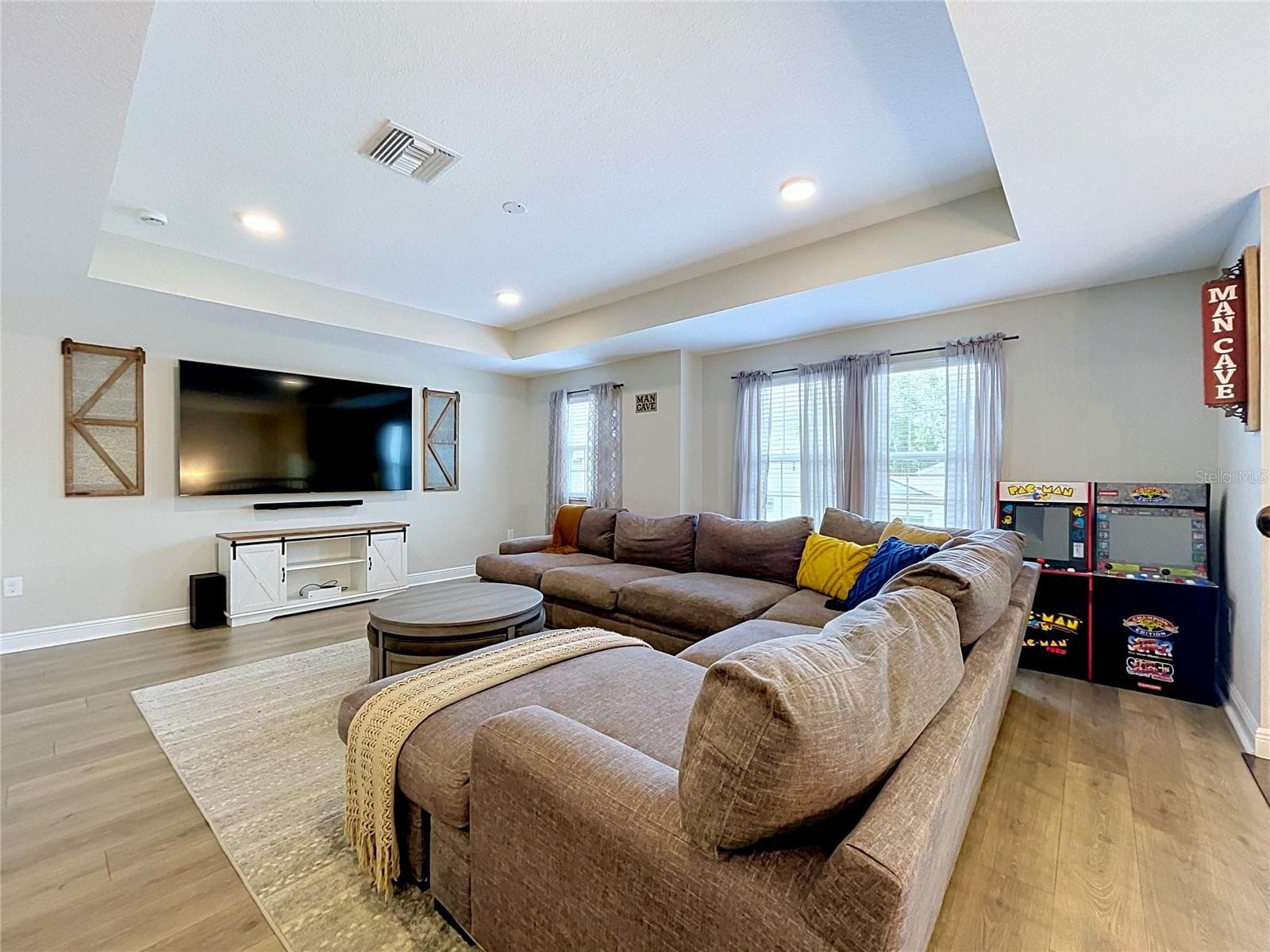 Single Family Residence at 12093 NOUVEAU AVE, SPRING HILL, photo 36 of 100