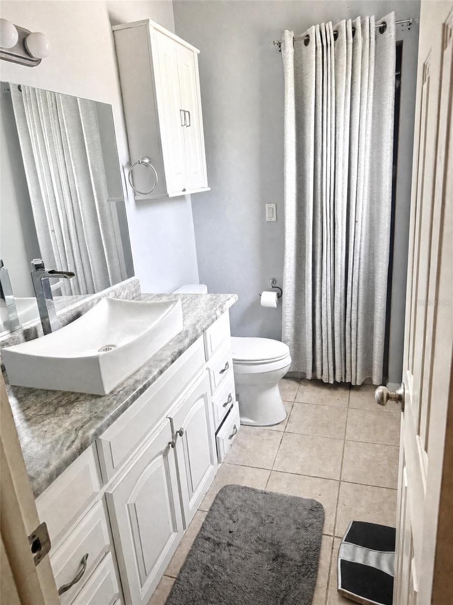 Single Family Residence at 3520 STABLE RIDGE LN, LAND O LAKES, photo 7 of 10