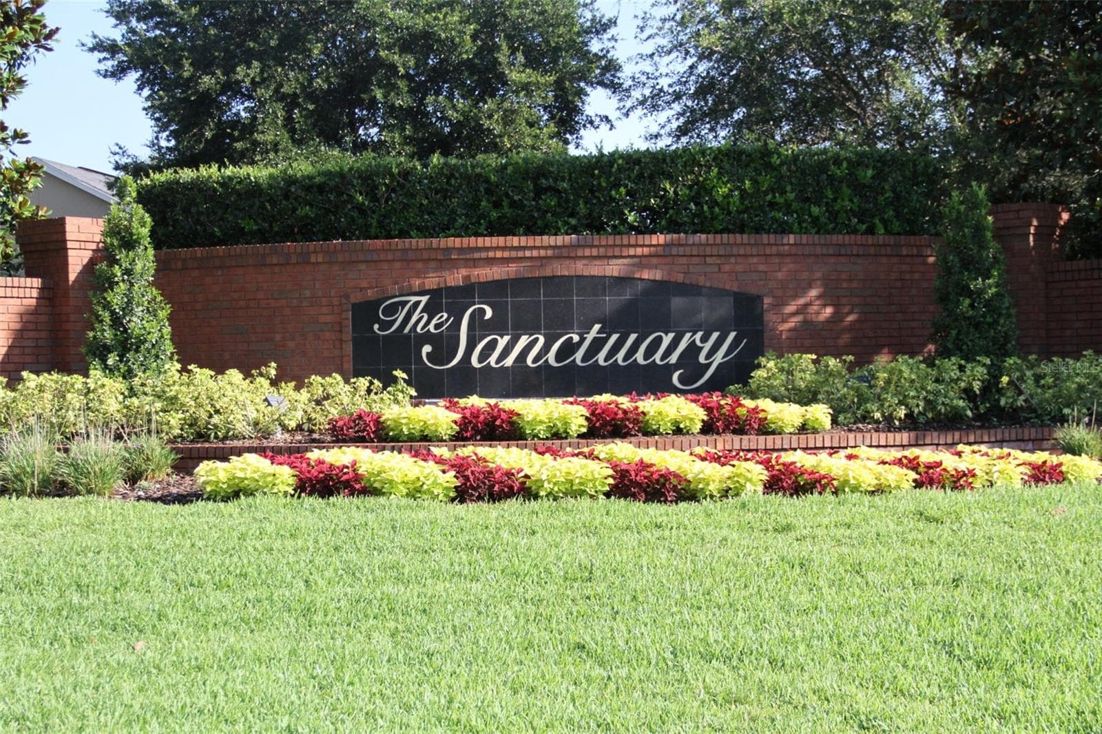 Community Entrance - 3405 HEIRLOOM ROSE PL, OVIEDO