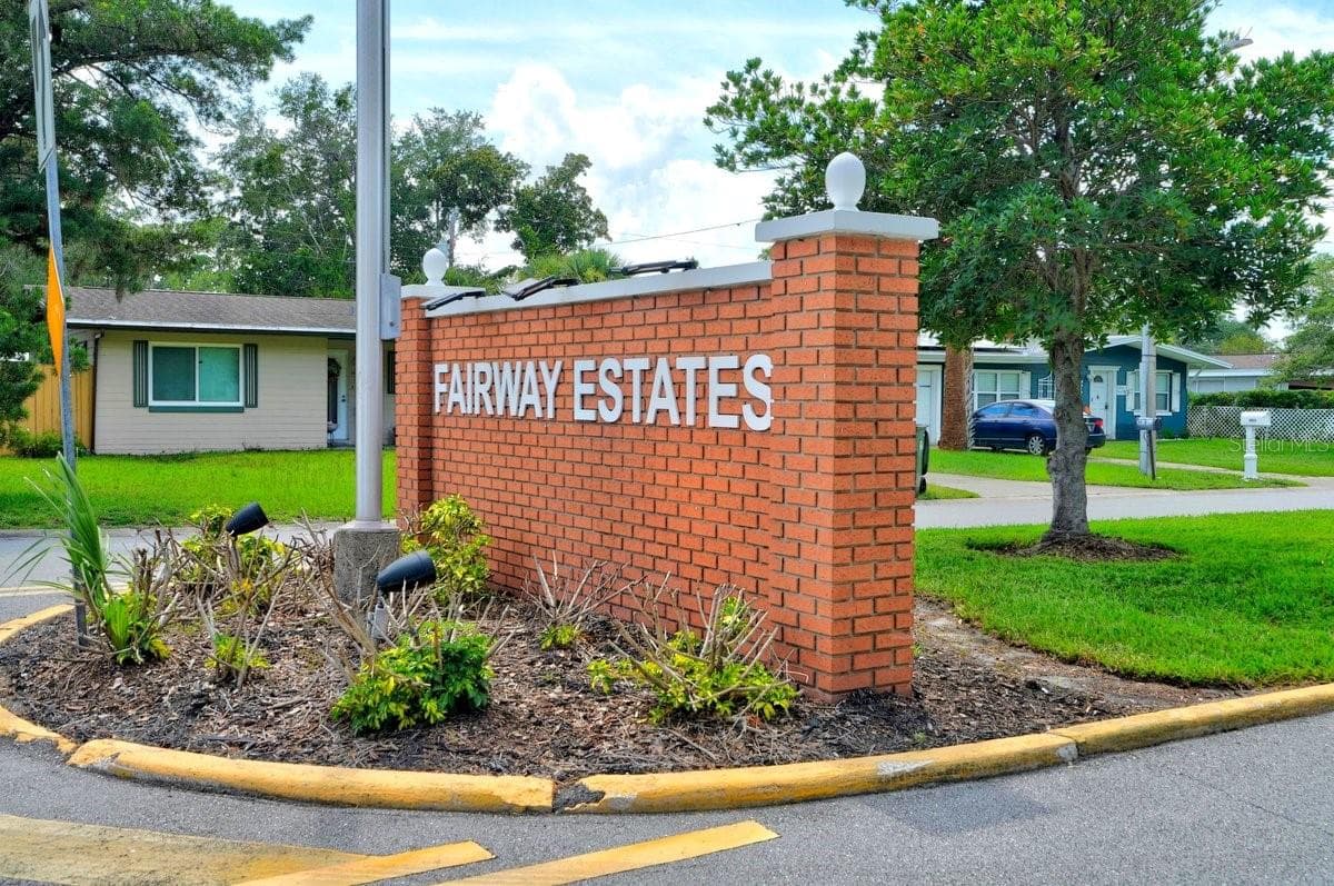 Single Family Residence at 1309 SUWANEE RD, DAYTONA BEACH, photo 2 of 33