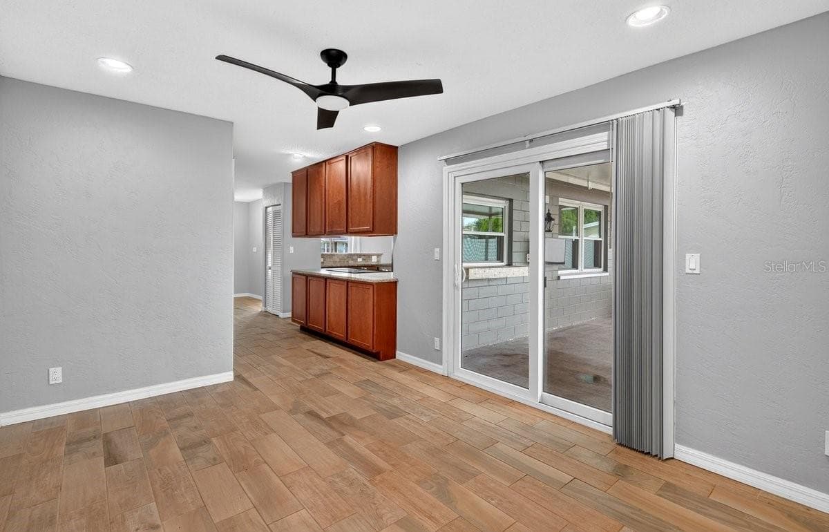 Single Family Residence at 1309 SUWANEE RD, DAYTONA BEACH, photo 11 of 33
