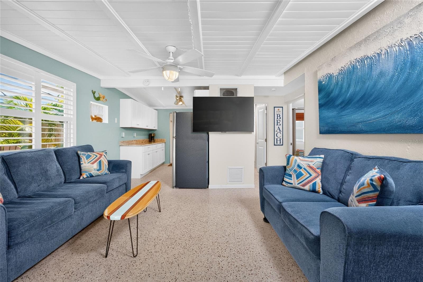1130 Gulf Blvd - Pool House - Apt A / Suite 8 -Living Area - 1120 GULF BLVD, ENGLEWOOD