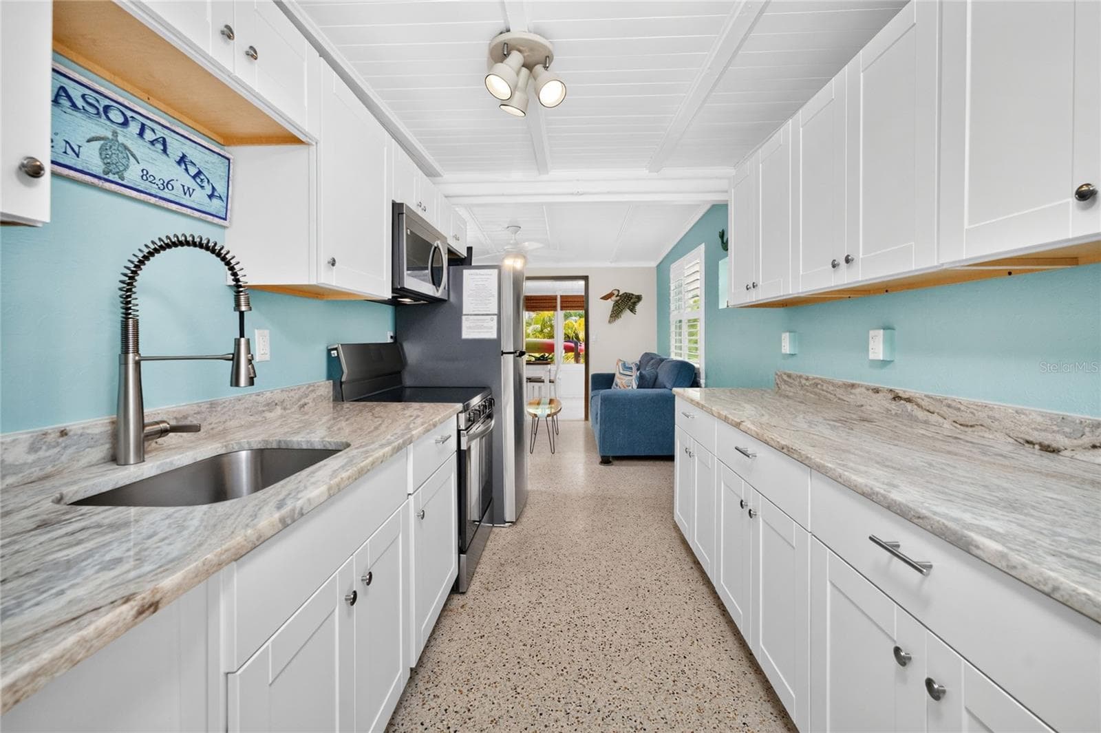 1130 Gulf Blvd - Pool House - Apt A / Suite 8 -Kitchen - 1120 GULF BLVD, ENGLEWOOD
