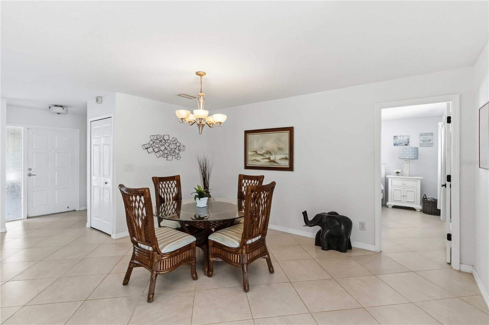 Ding Room Opposite Angle - 1004 SPINDLE PALM WAY, APOLLO BEACH