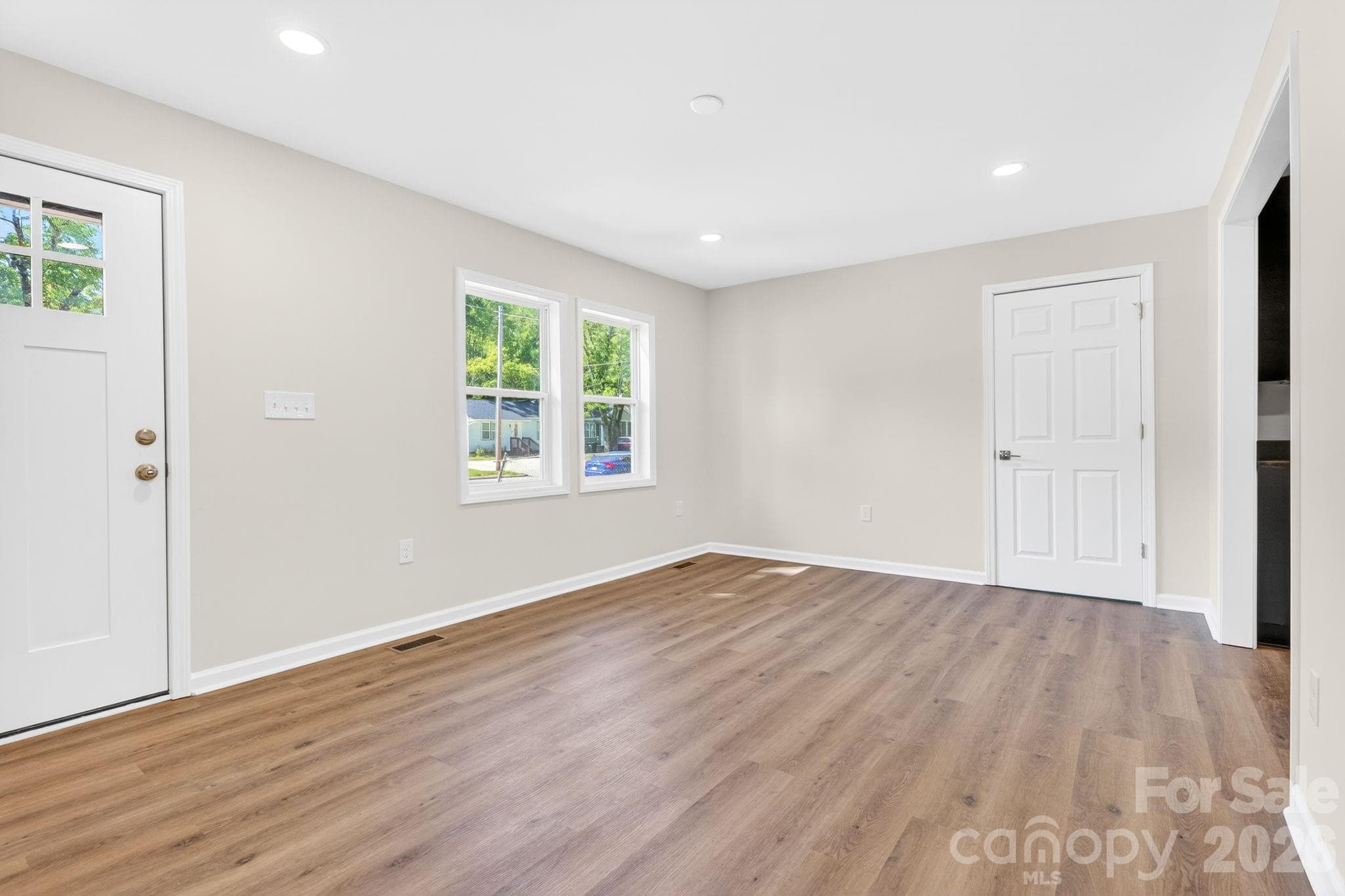 Single Family Residence at Rock Hill, photo 6 of 26