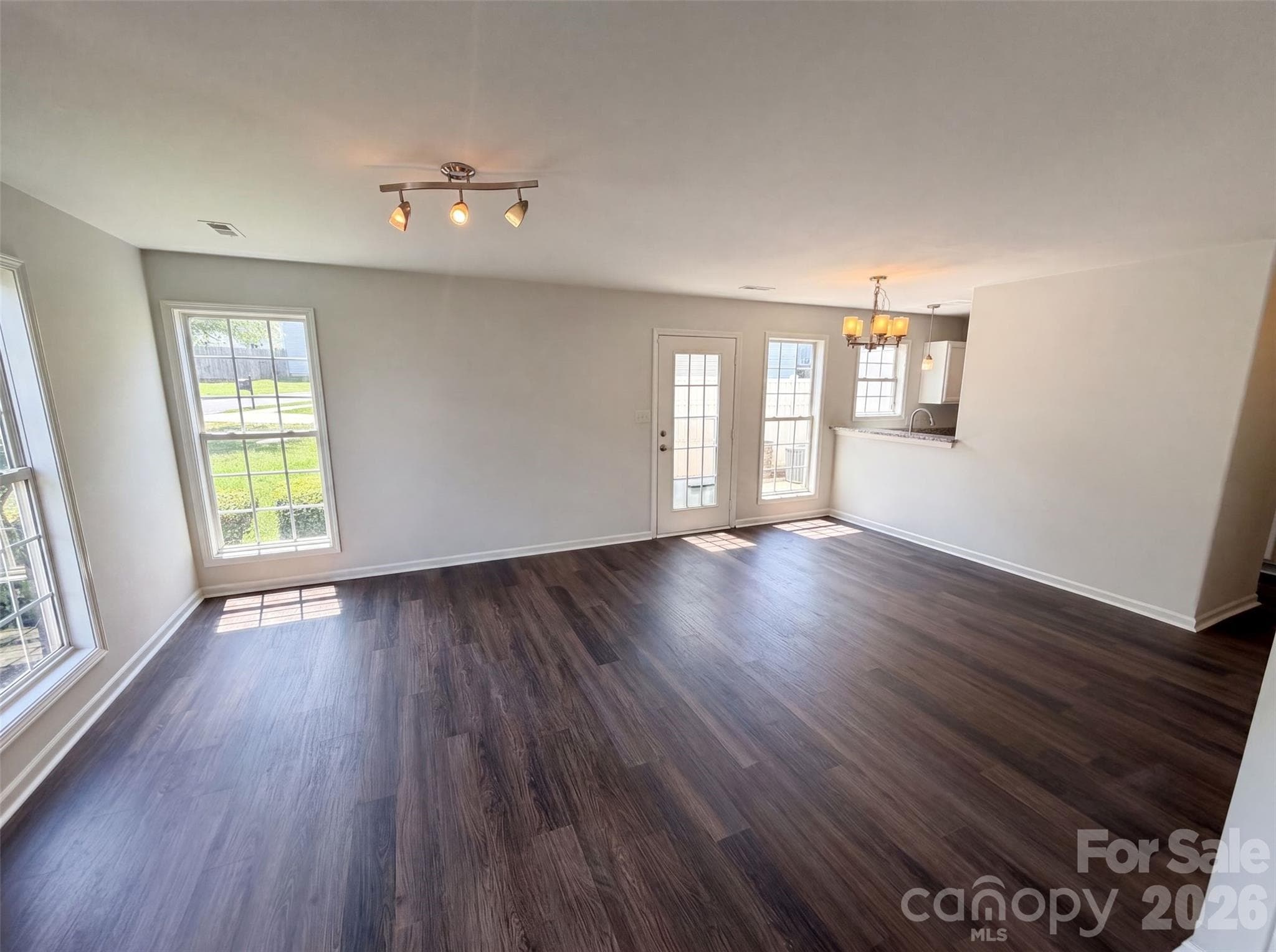 Condominium at 3831 Mohawk Court, Charlotte, photo 3 of 19