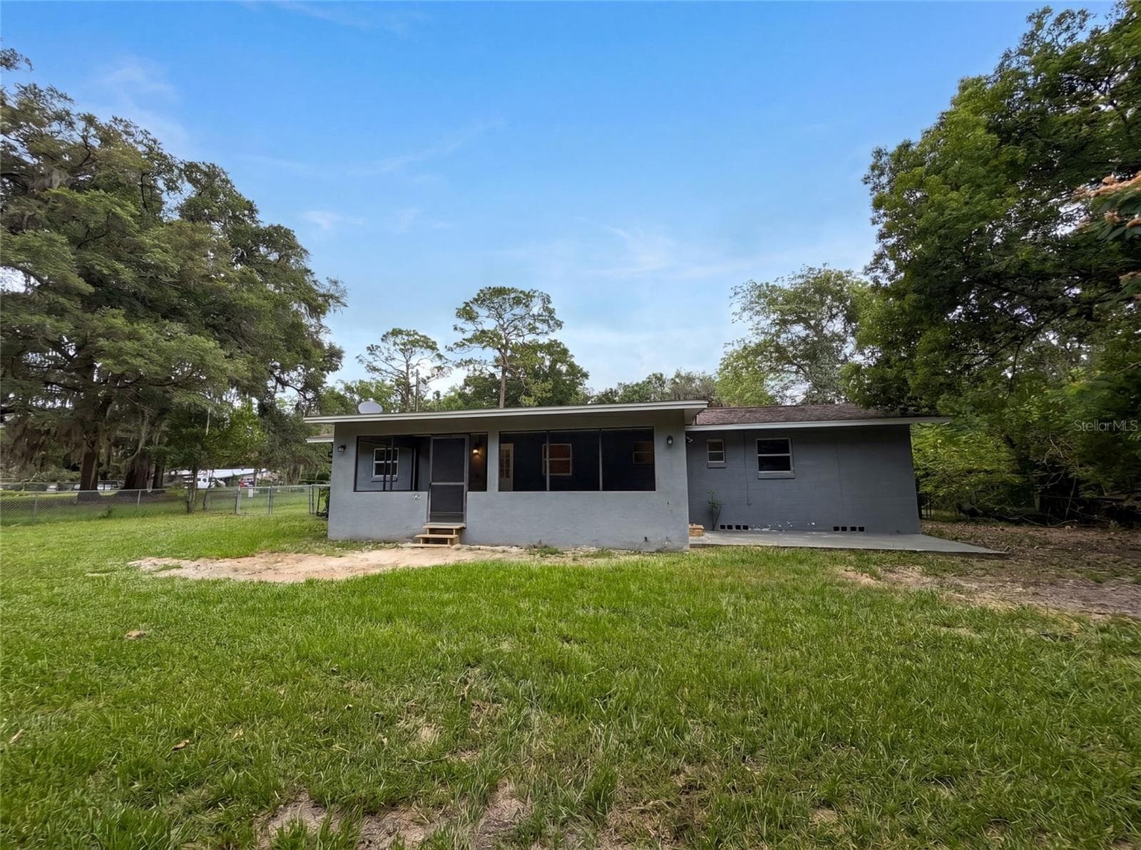 Single Family Residence at 2410 NE 3RD AVE, OCALA, photo 5 of 22