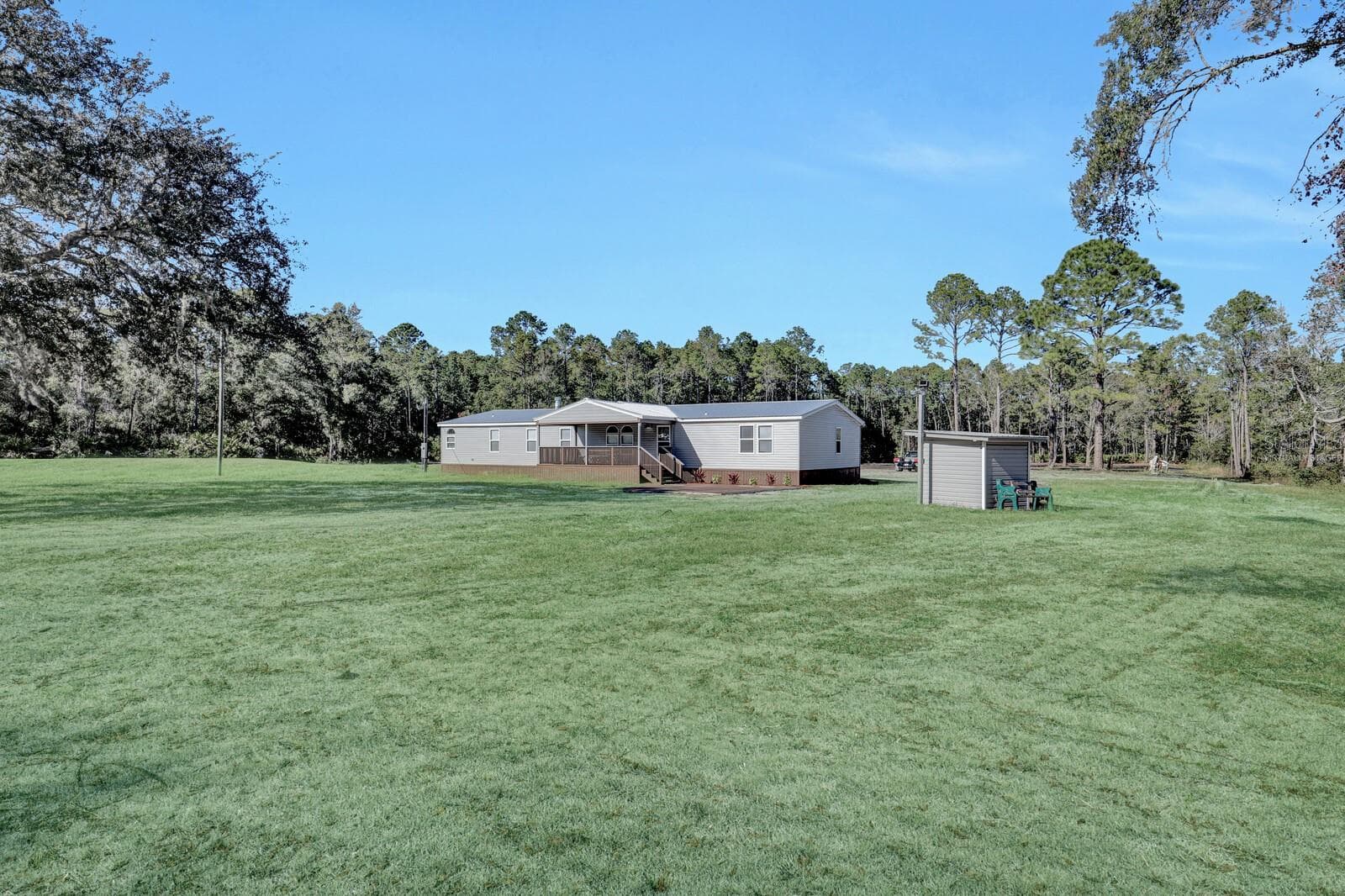 141 WOODS RD