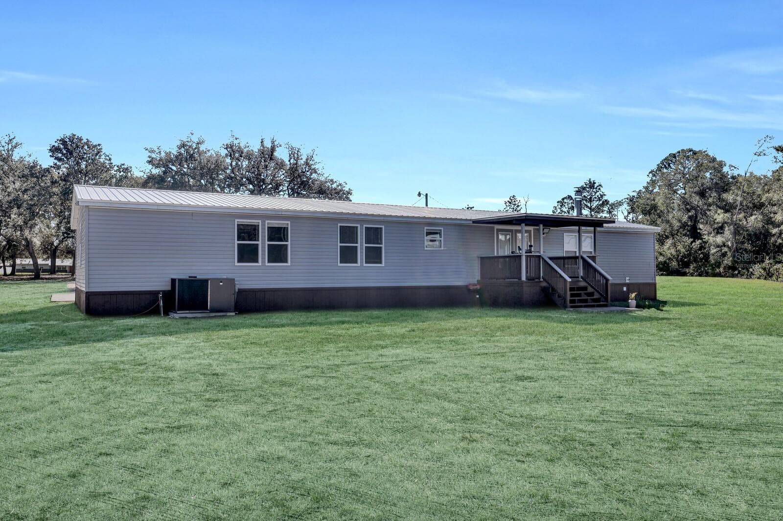 Grass is Virtually Staged - 141 WOODS RD, SAN MATEO