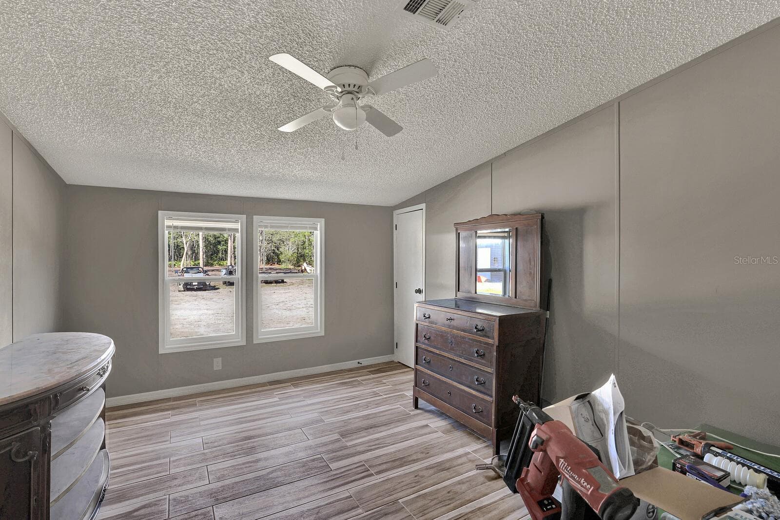 Manufactured Home at 141 WOODS RD, SAN MATEO, photo 15 of 66