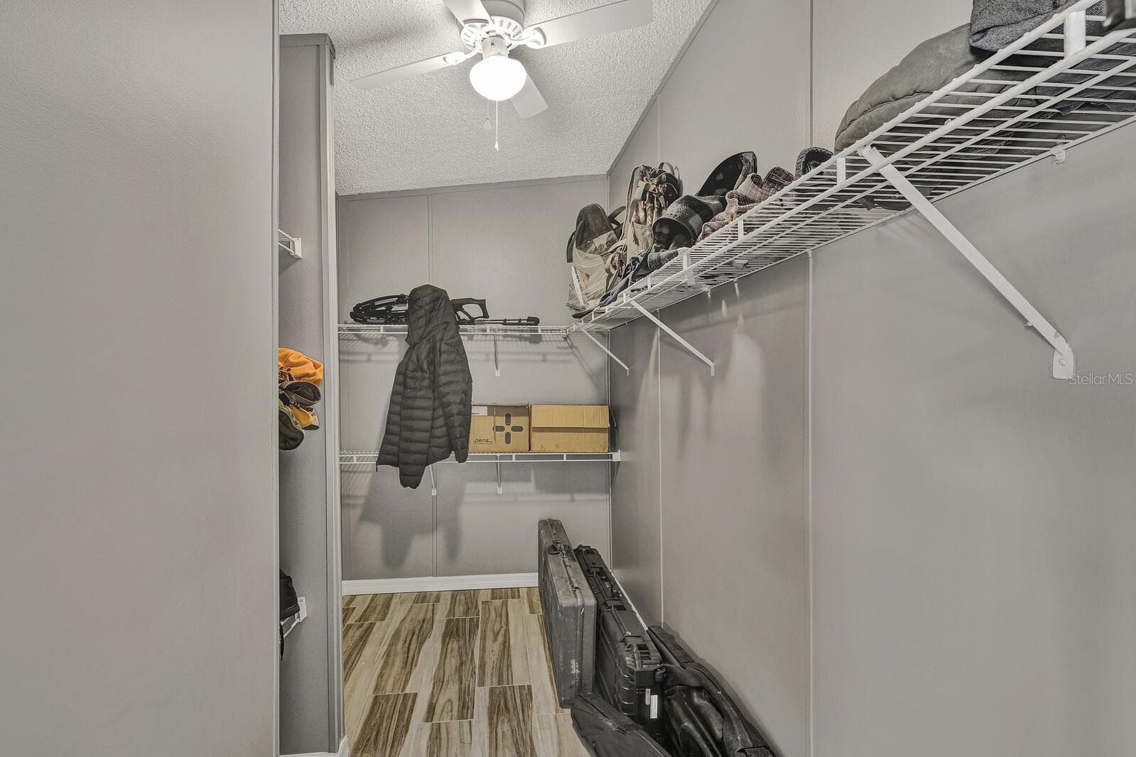 Manufactured Home at 141 WOODS RD, SAN MATEO, photo 31 of 66