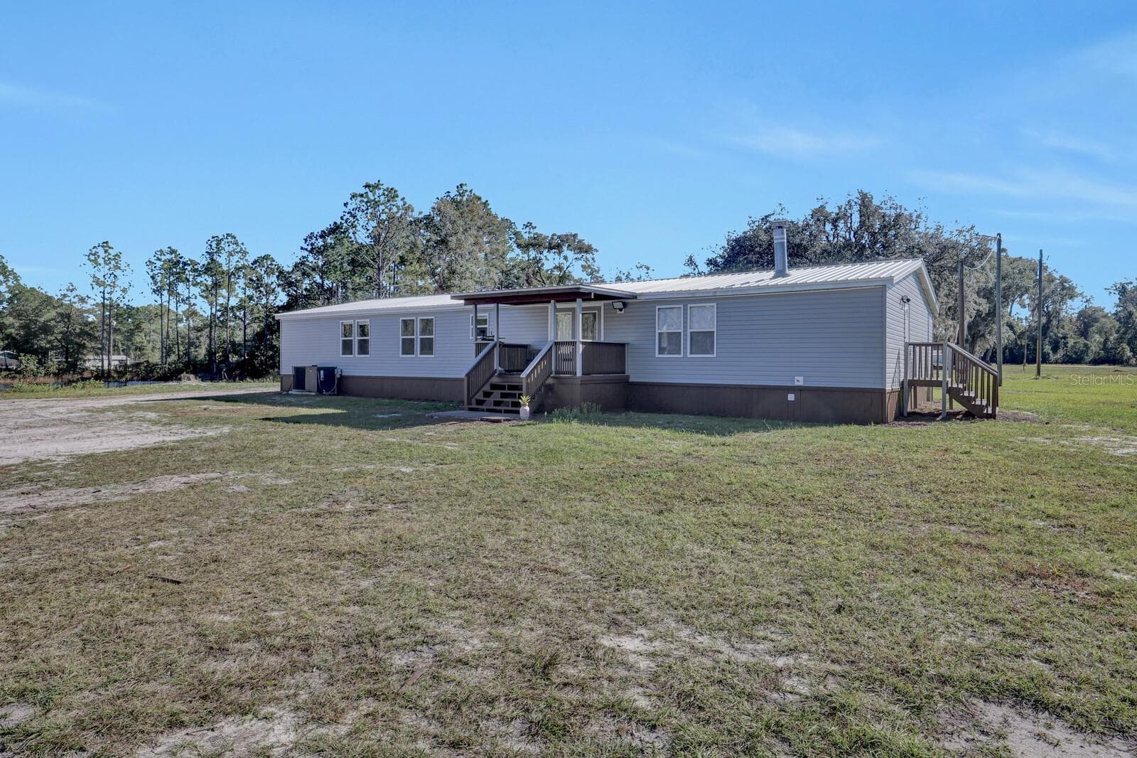 Manufactured Home at 141 WOODS RD, SAN MATEO, photo 61 of 66