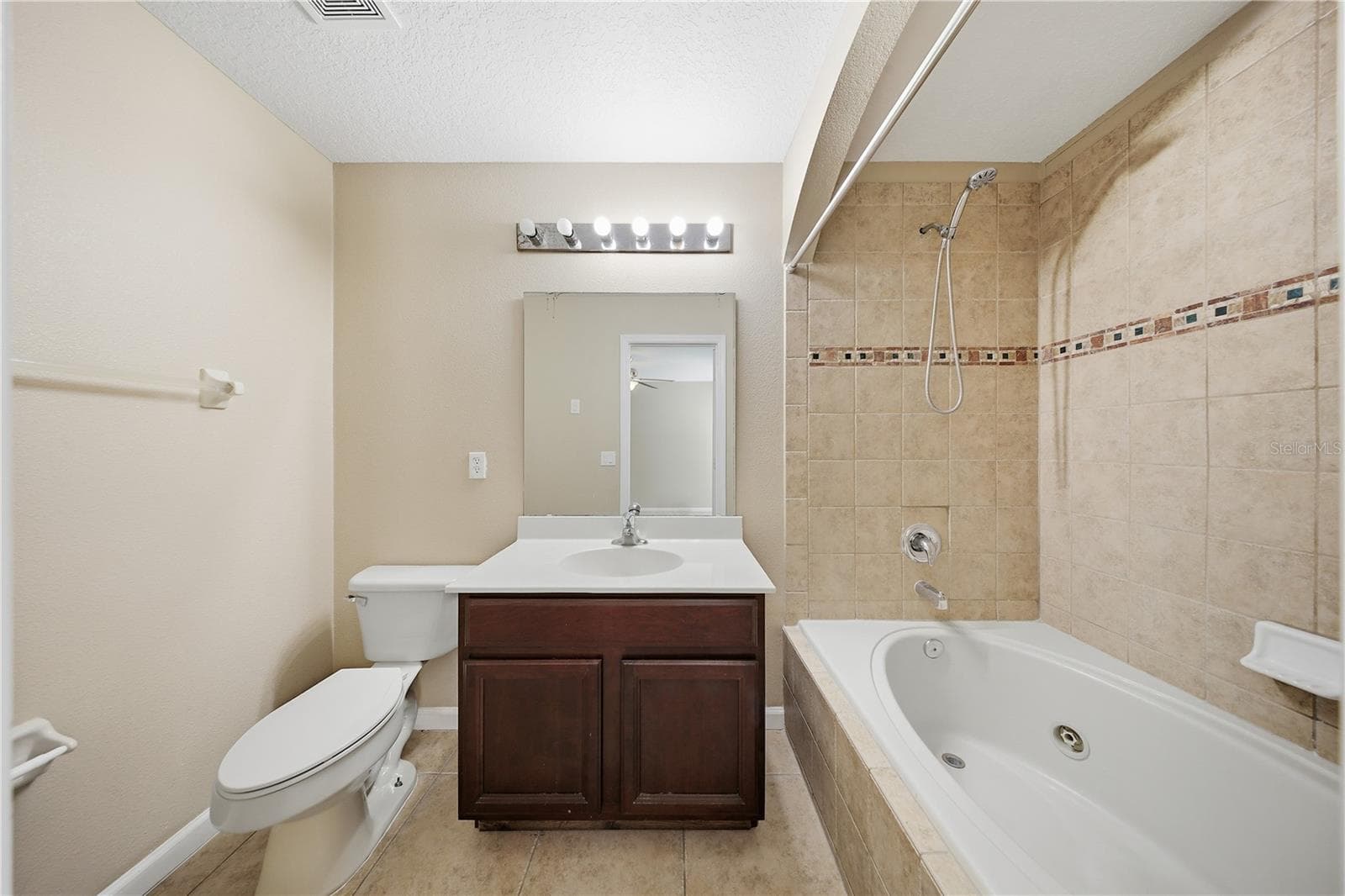 Townhouse at 10291 PARK COMMONS DR, ORLANDO, photo 23 of 46