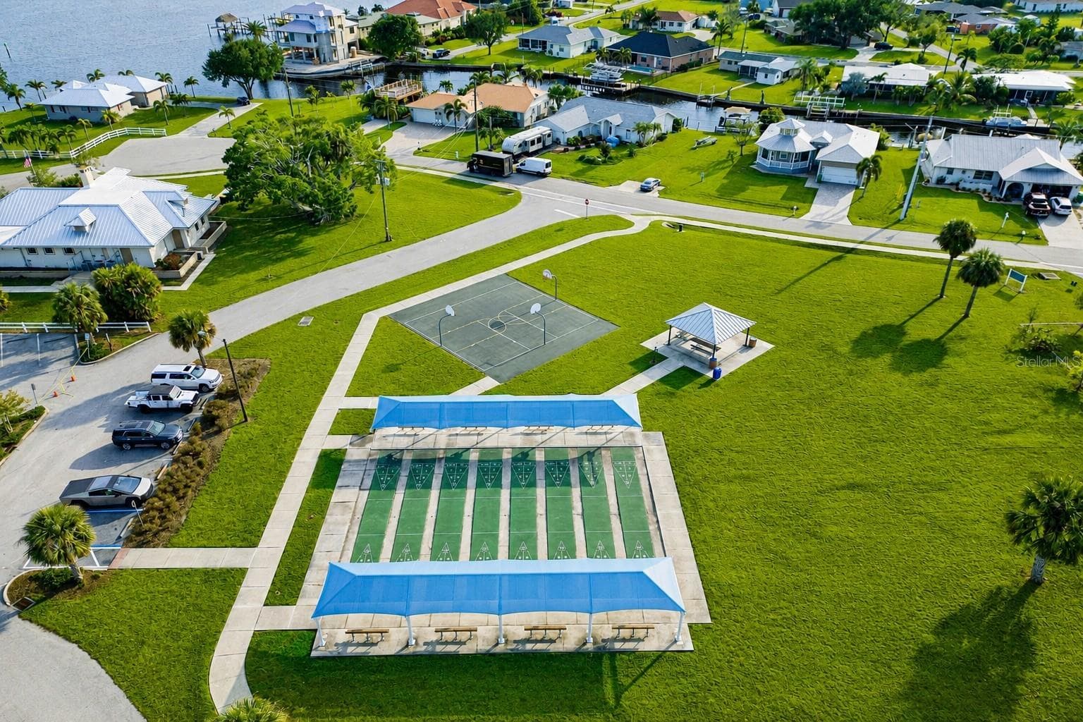 Harbour Heights Park - Shuffleboard Courts, Basketball Courts - 27072 HILLSHIRE LN, PUNTA GORDA