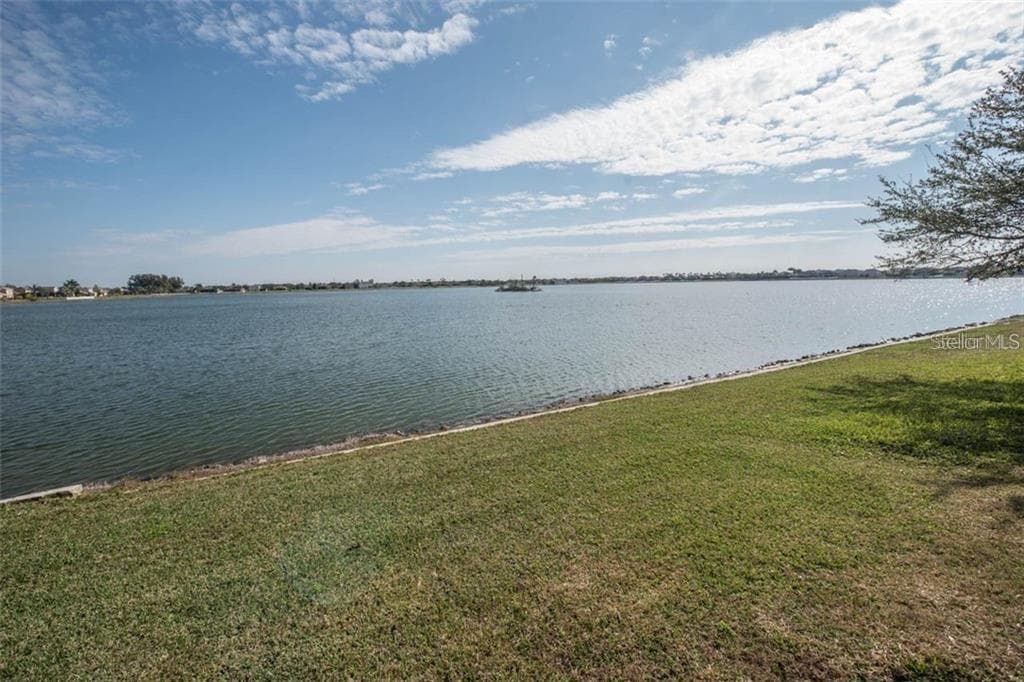The wildlife is amazing here! - 1742 MIRA LAGO CIR, RUSKIN