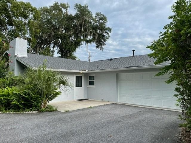garage exterior - 2190 SE 39TH ST, OCALA