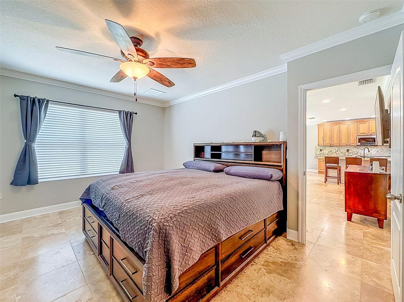 Primary on first floor - 420 HARTFORD HEIGHTS ST, SPRING HILL