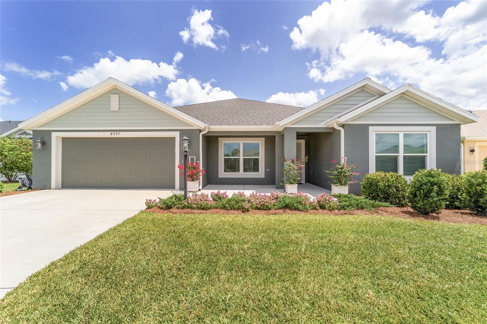 Single Family Residence at 6557 MCKNIGHT LOOP, THE VILLAGES, photo 2 of 61