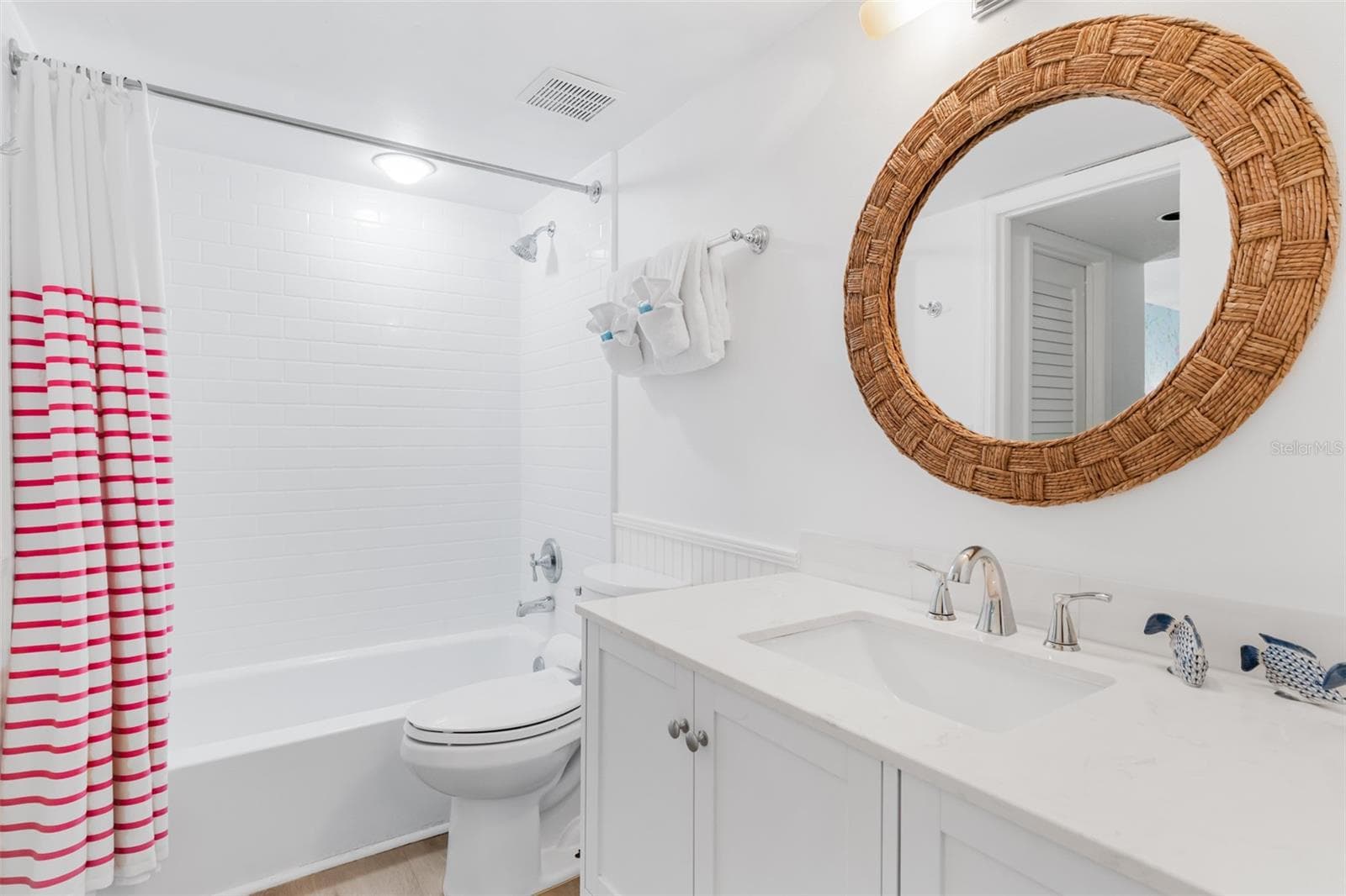 Condominium at 17334 GULF BLVD #203, NORTH REDINGTON BEACH, photo 24 of 44
