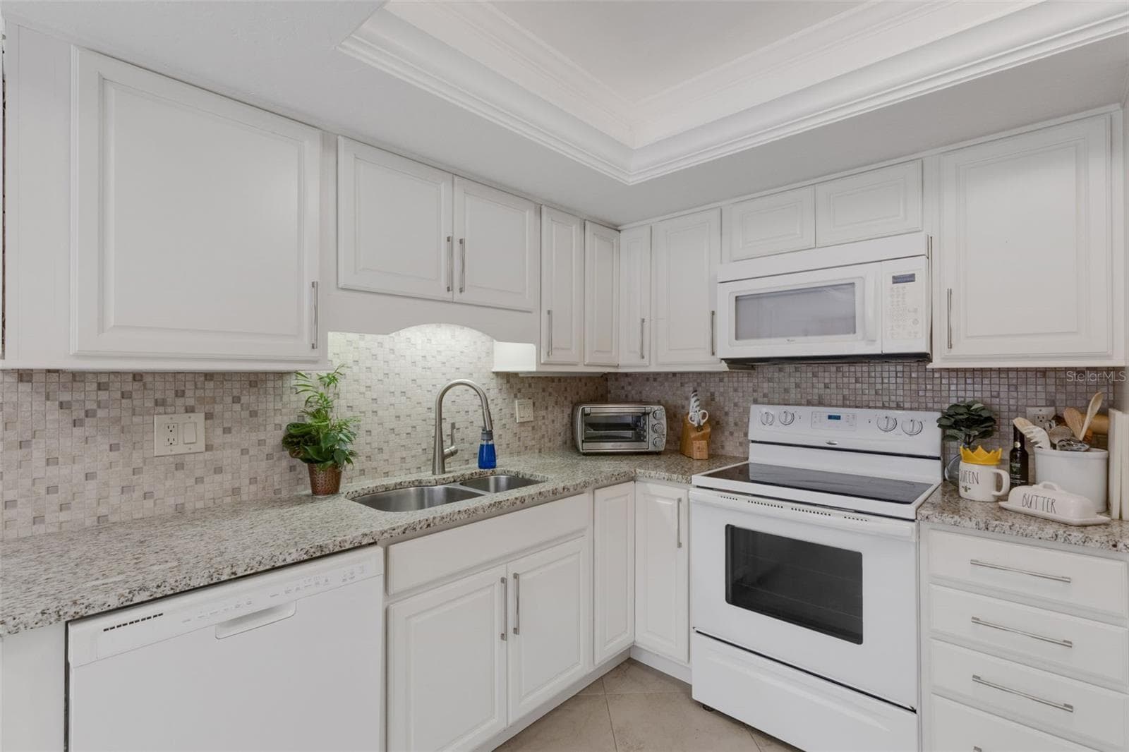 Villa at 3902 WILSHIRE DR #98, SARASOTA, photo 21 of 52