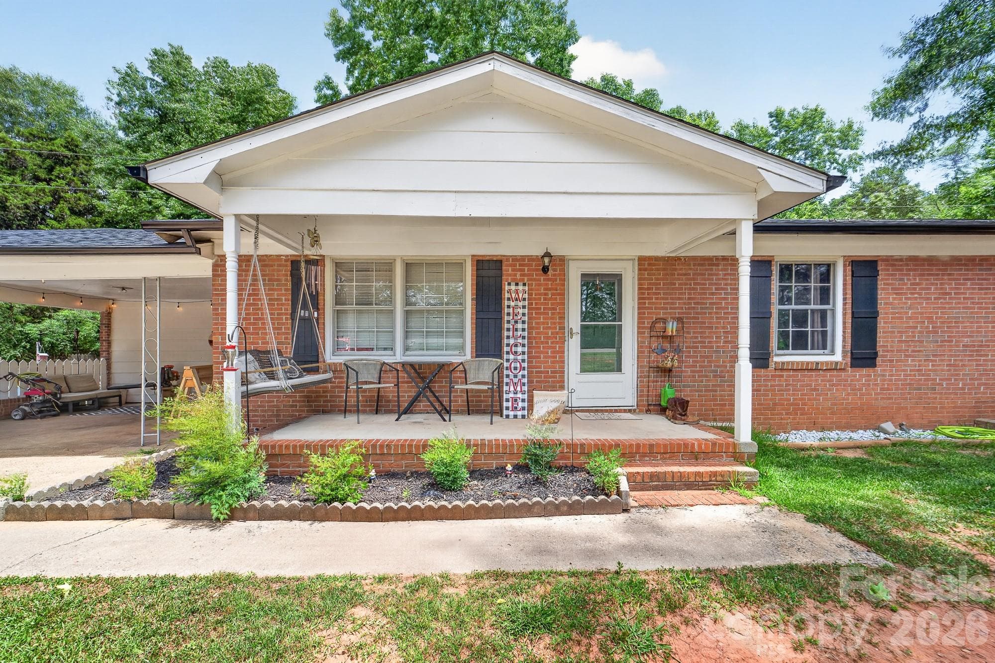 Single Family Residence at York, photo 2 of 40