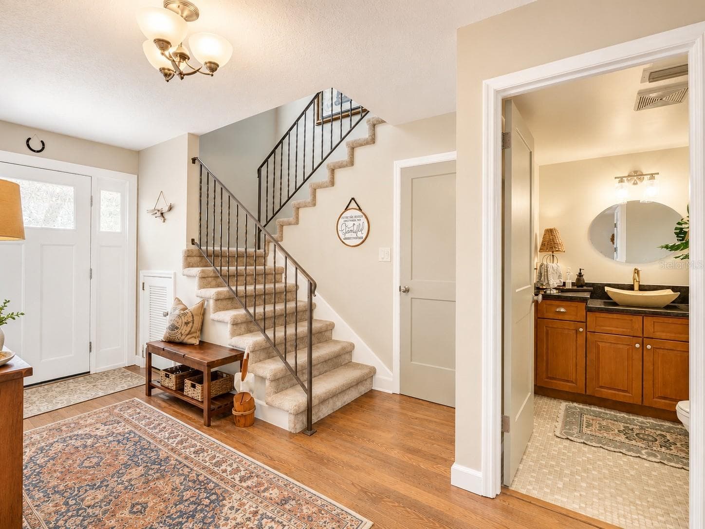 Foyer - 100 S TREMAIN ST #G2, MOUNT DORA