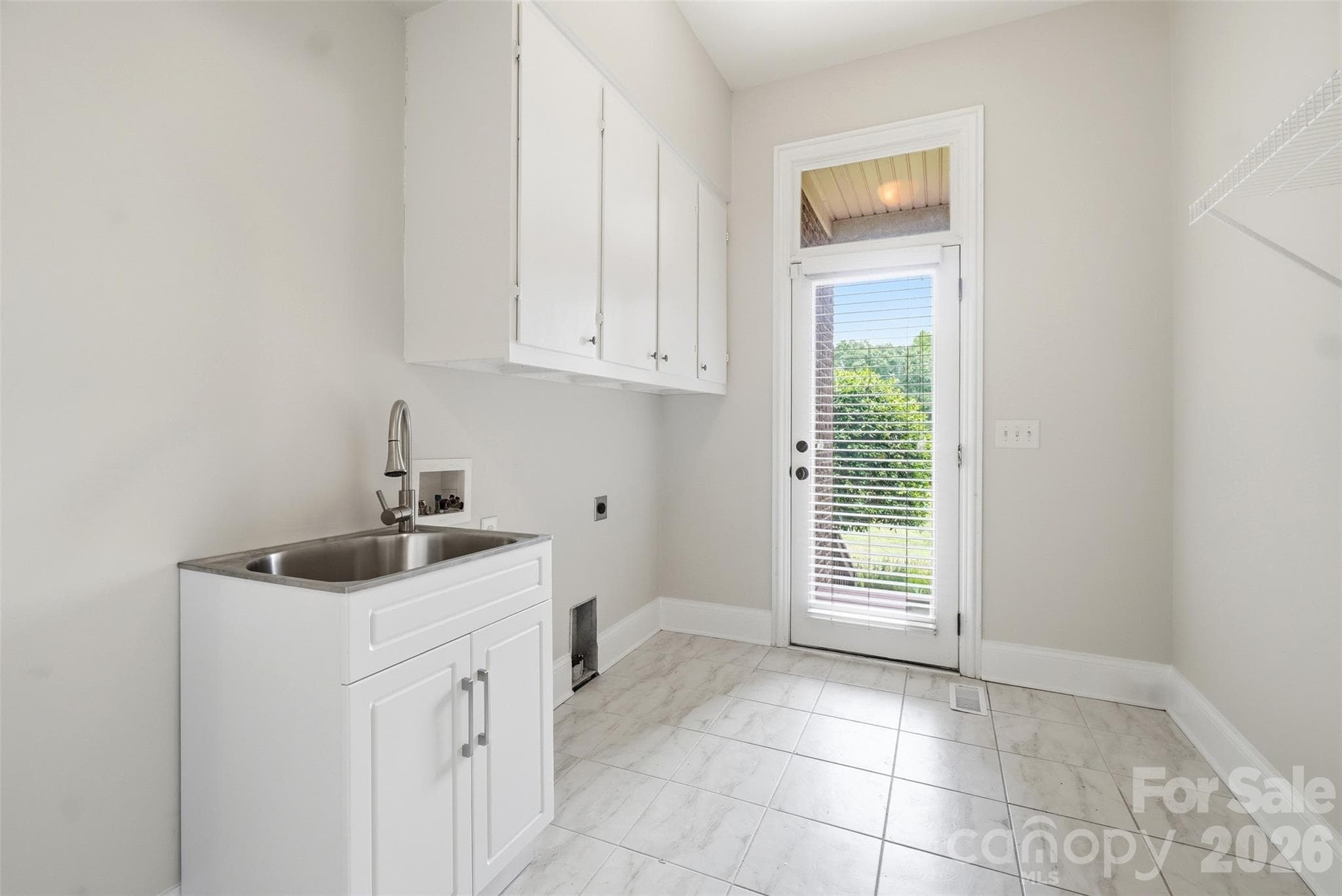 Single Family Residence at 6205 Buhrstone Court, Lancaster, photo 34 of 48