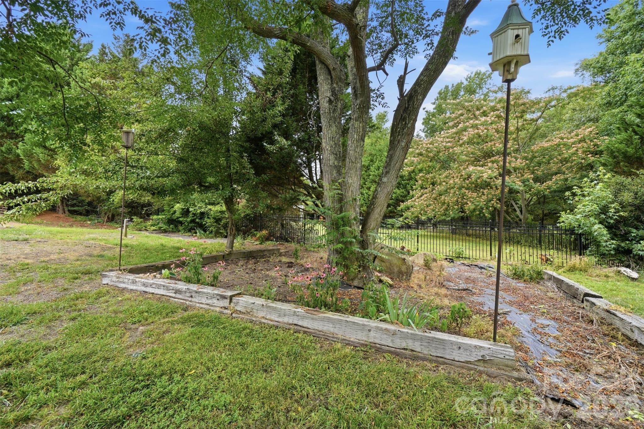 Single Family Residence at 6205 Buhrstone Court, Lancaster, photo 45 of 48