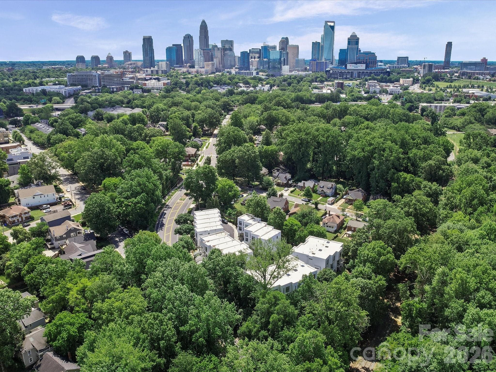 Condominium at Charlotte, photo 4 of 40