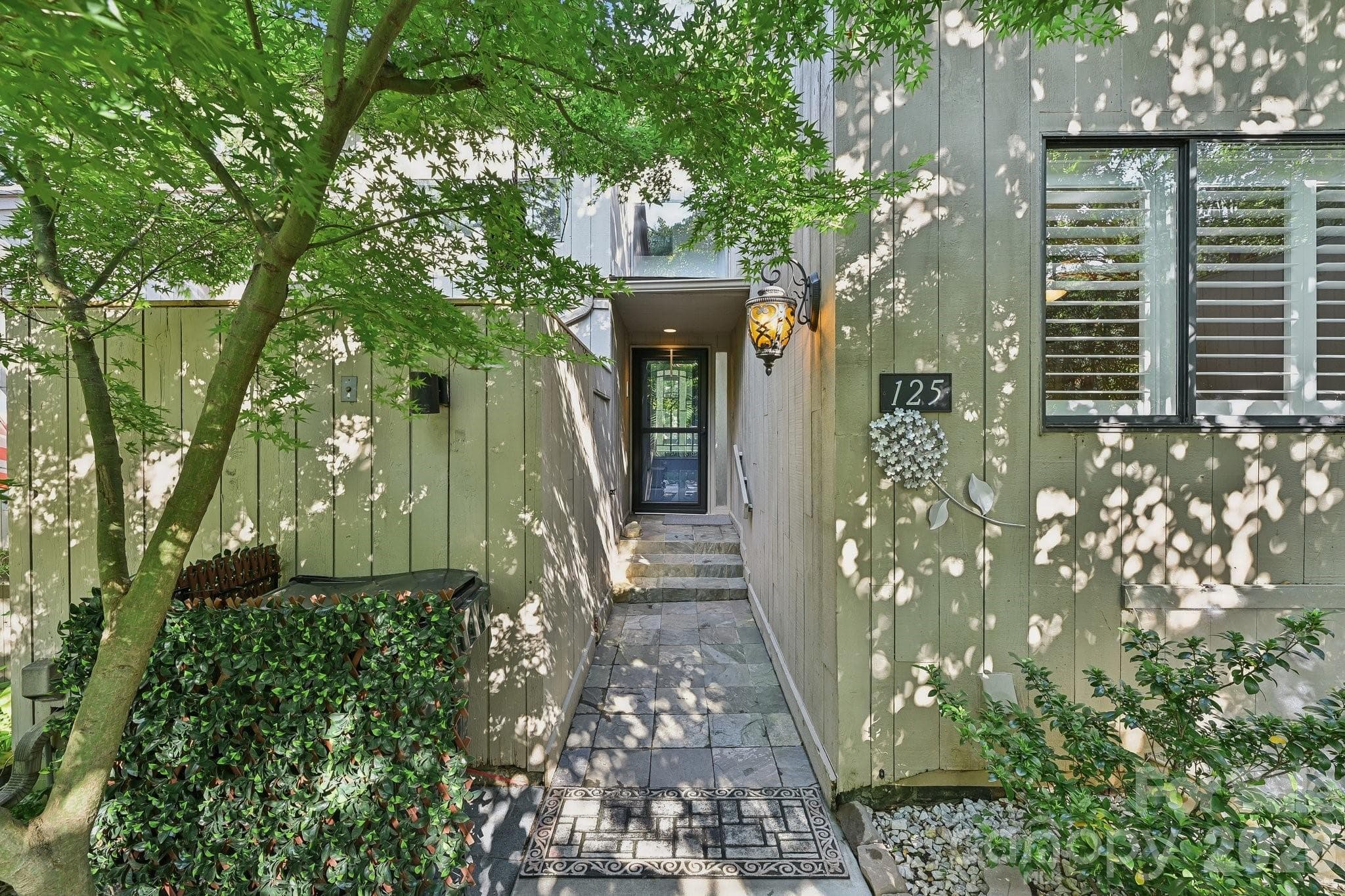 Condominium at Clover, photo 3 of 49