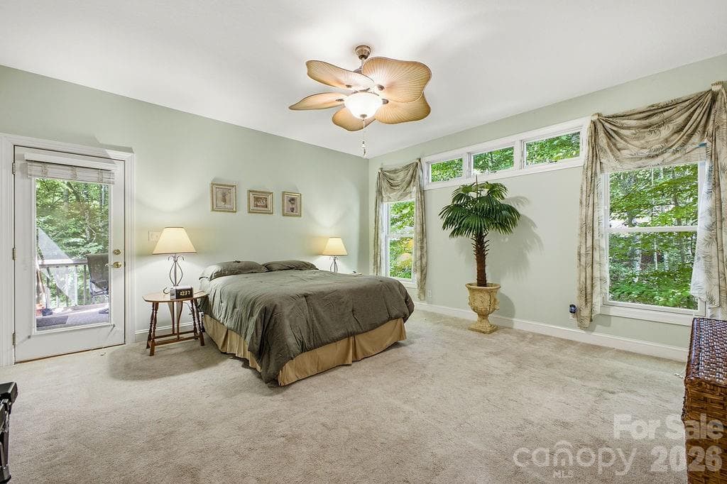 Single Family Residence at 3121 Cove Loop Road, Hendersonville, photo 22 of 48