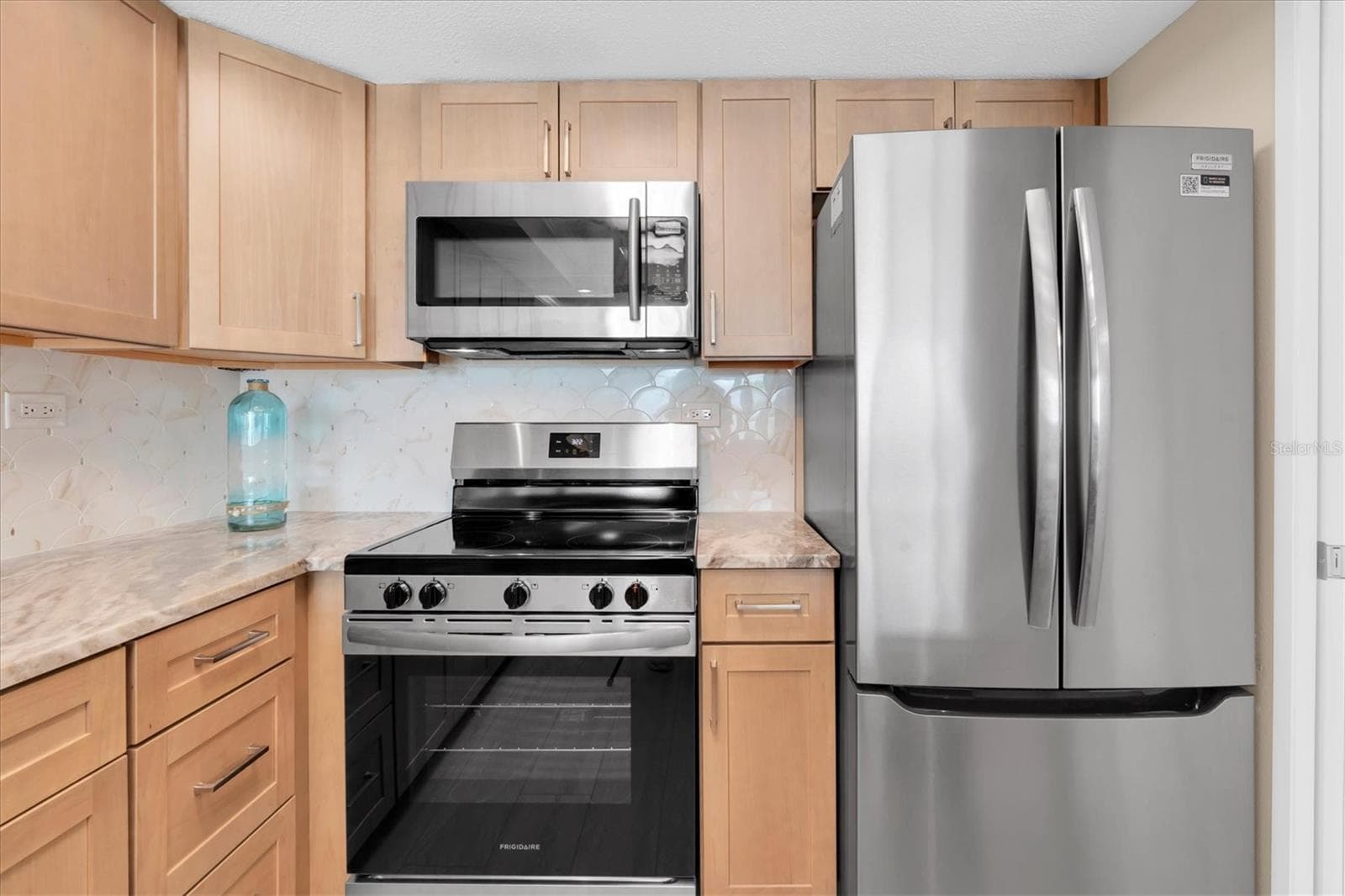 Kitchen new solid wood Cabinetry and Gallery Appliances - 450 TREASURE ISLAND CSWY #102, TREASURE ISLAND
