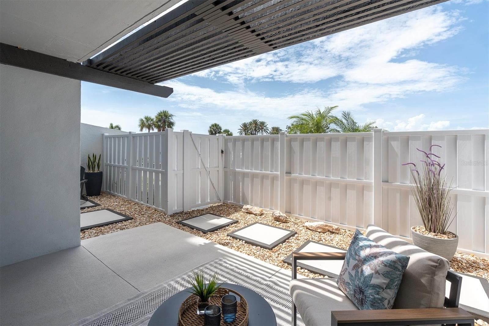 Covered Patio with private entrance - 450 TREASURE ISLAND CSWY #102, TREASURE ISLAND