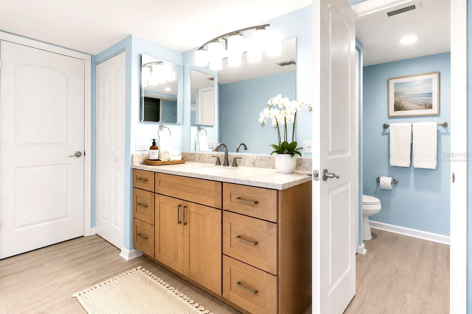 Master suite new soft close solid wood cabinetry - 450 TREASURE ISLAND CSWY #102, TREASURE ISLAND