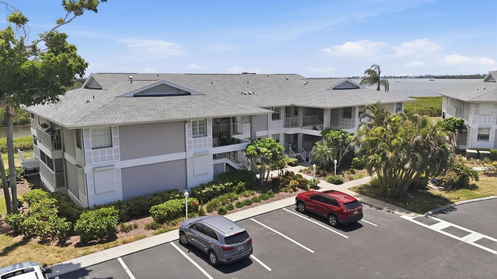 Condominium at 1103 EDGEWATER CIR #1103, BRADENTON, photo 36 of 87