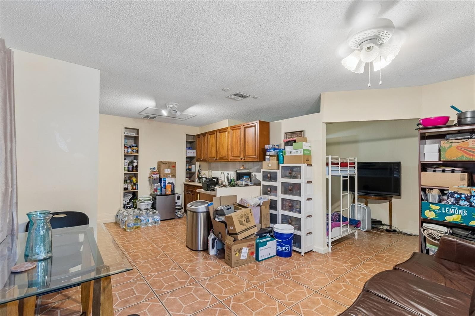 in law suite living room - 1426 JUBAL DR, ORLANDO