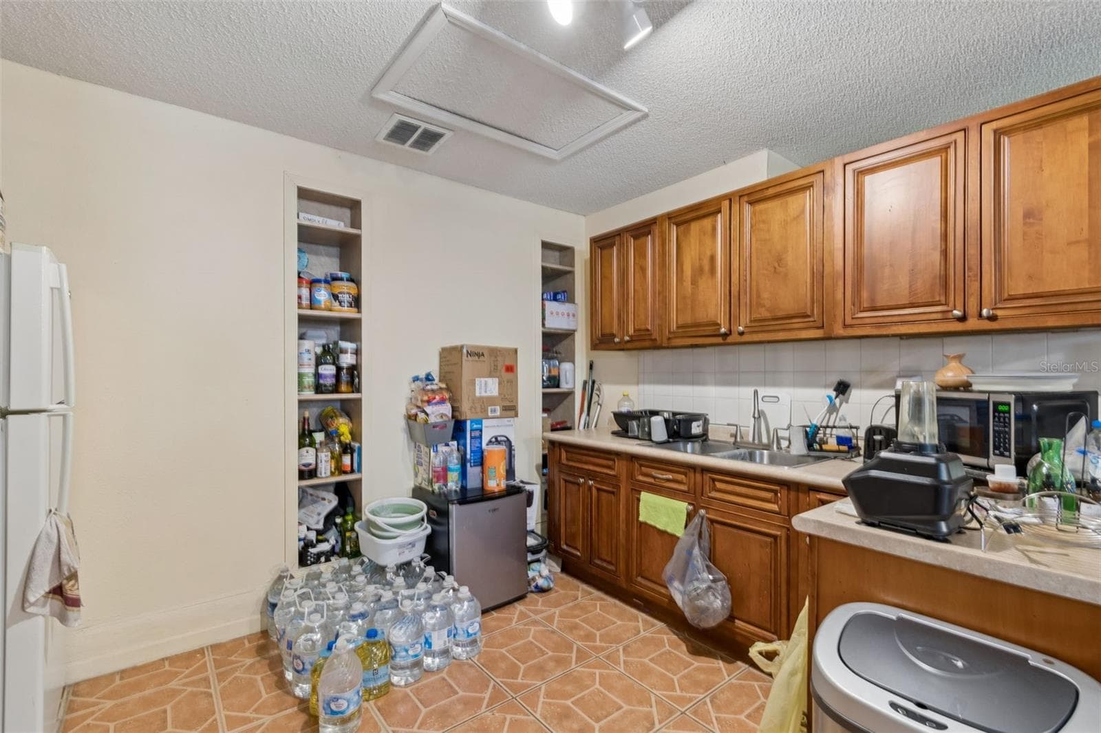 in law suite kitchen - 1426 JUBAL DR, ORLANDO