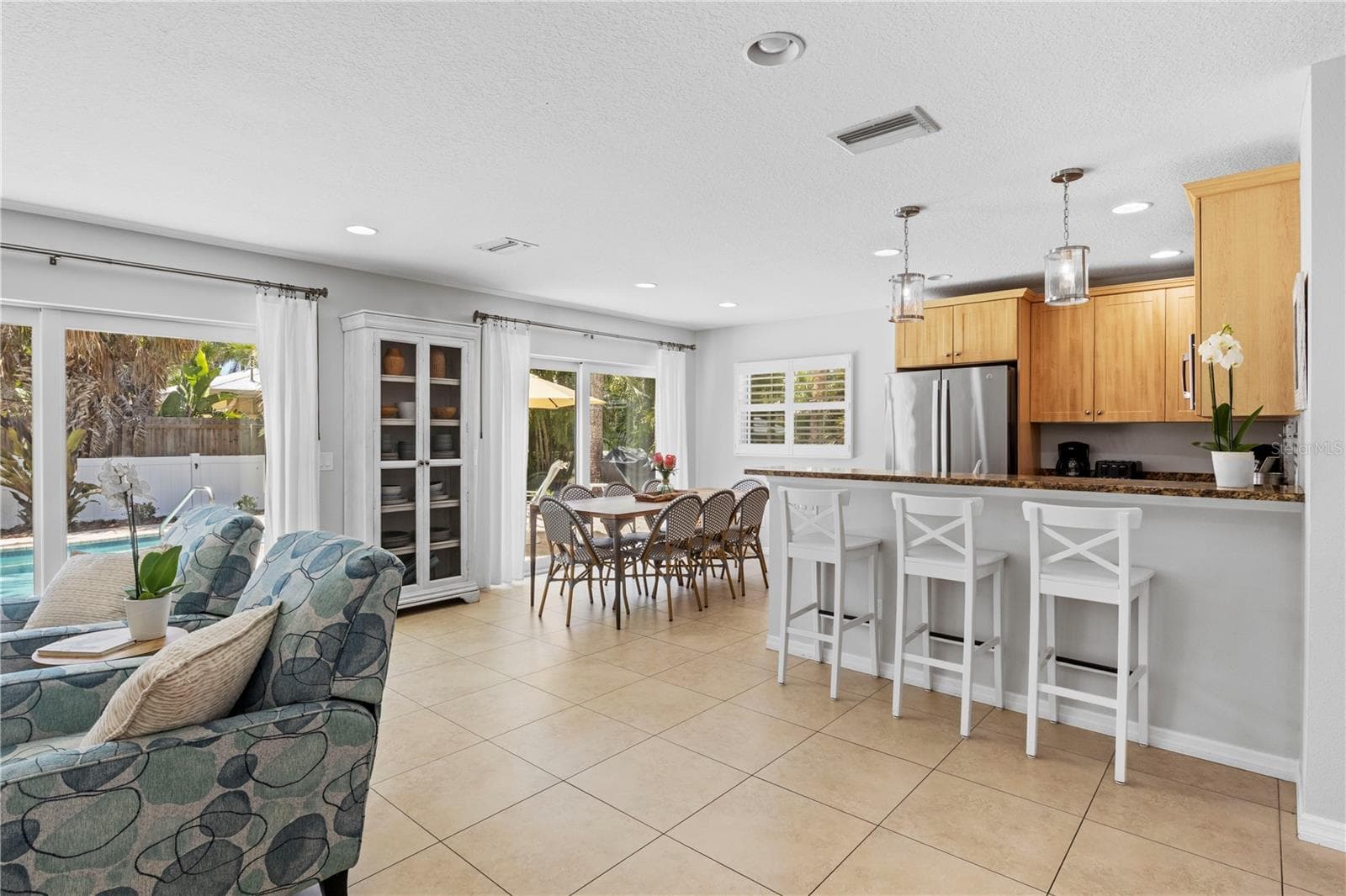 Single Family Residence at 110 PALM AVE, ANNA MARIA, photo 7 of 47