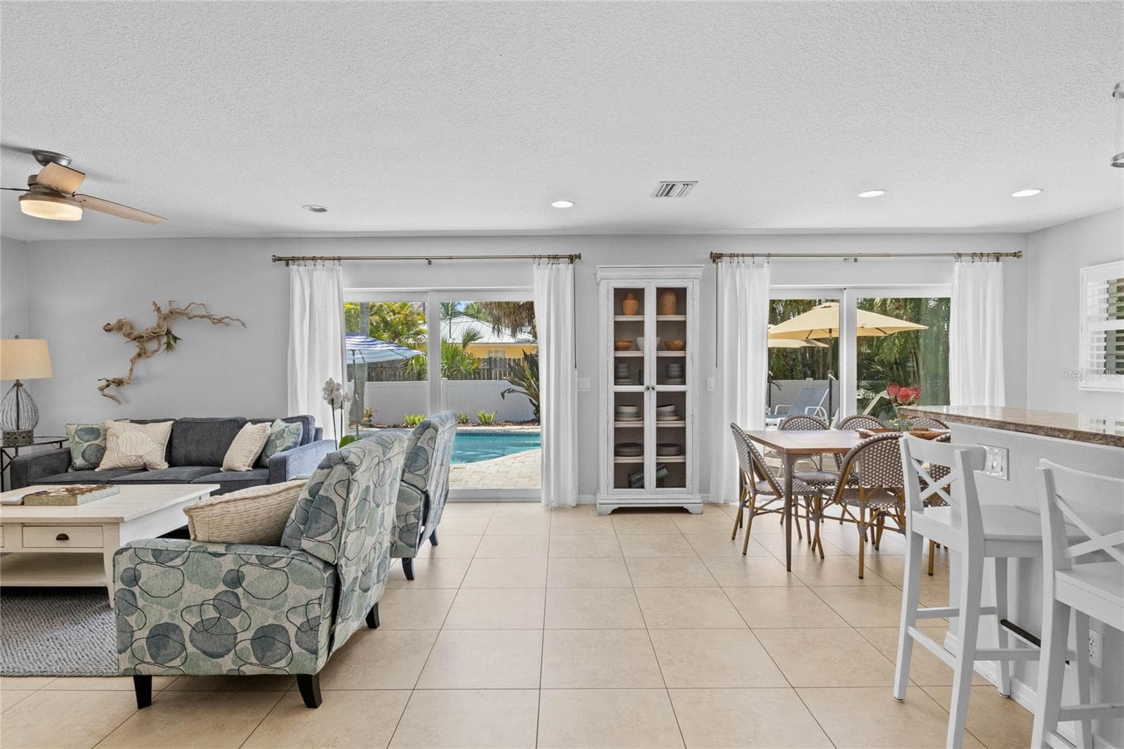 Single Family Residence at 110 PALM AVE, ANNA MARIA, photo 8 of 47