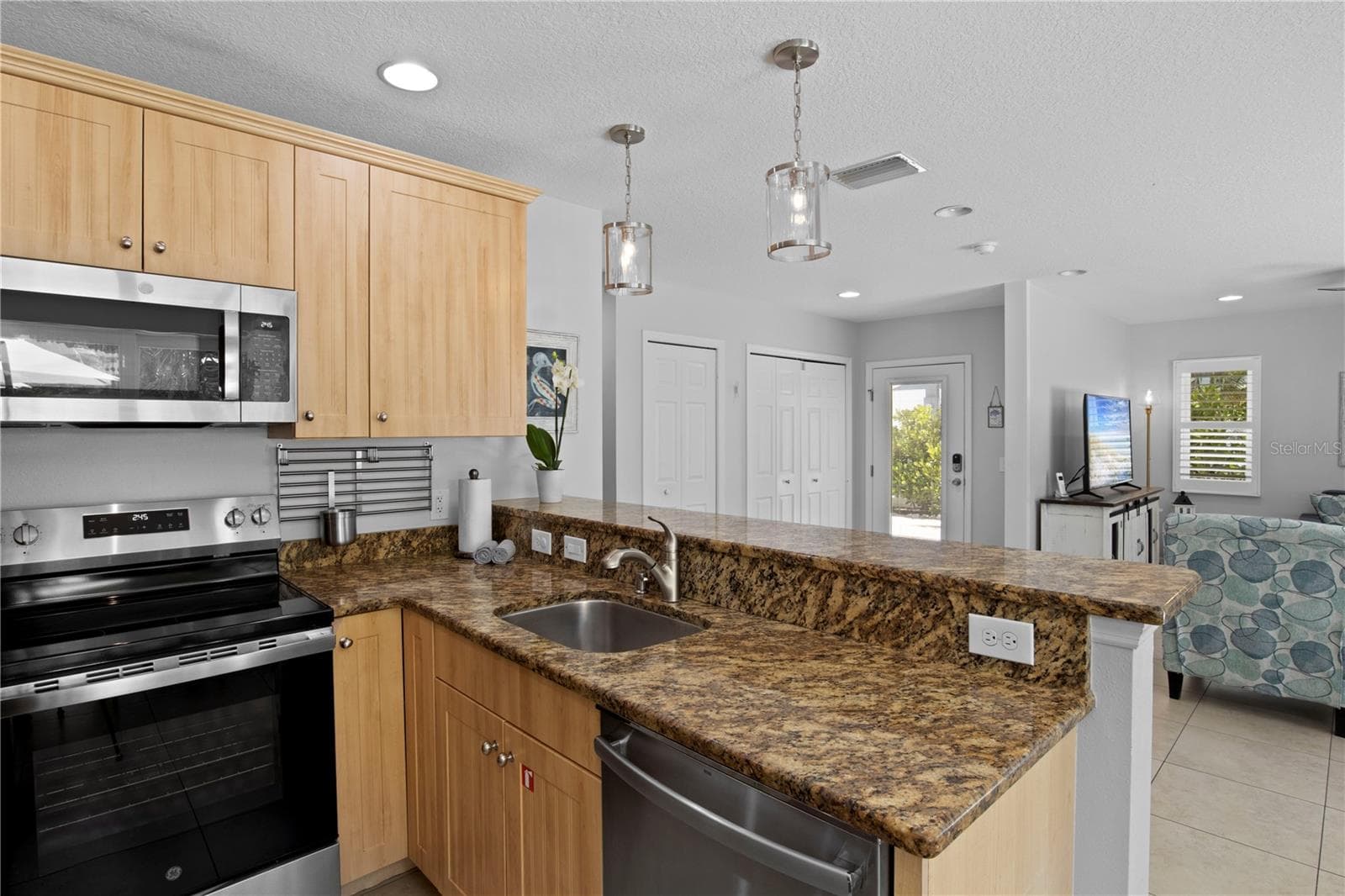 Single Family Residence at 110 PALM AVE, ANNA MARIA, photo 14 of 47