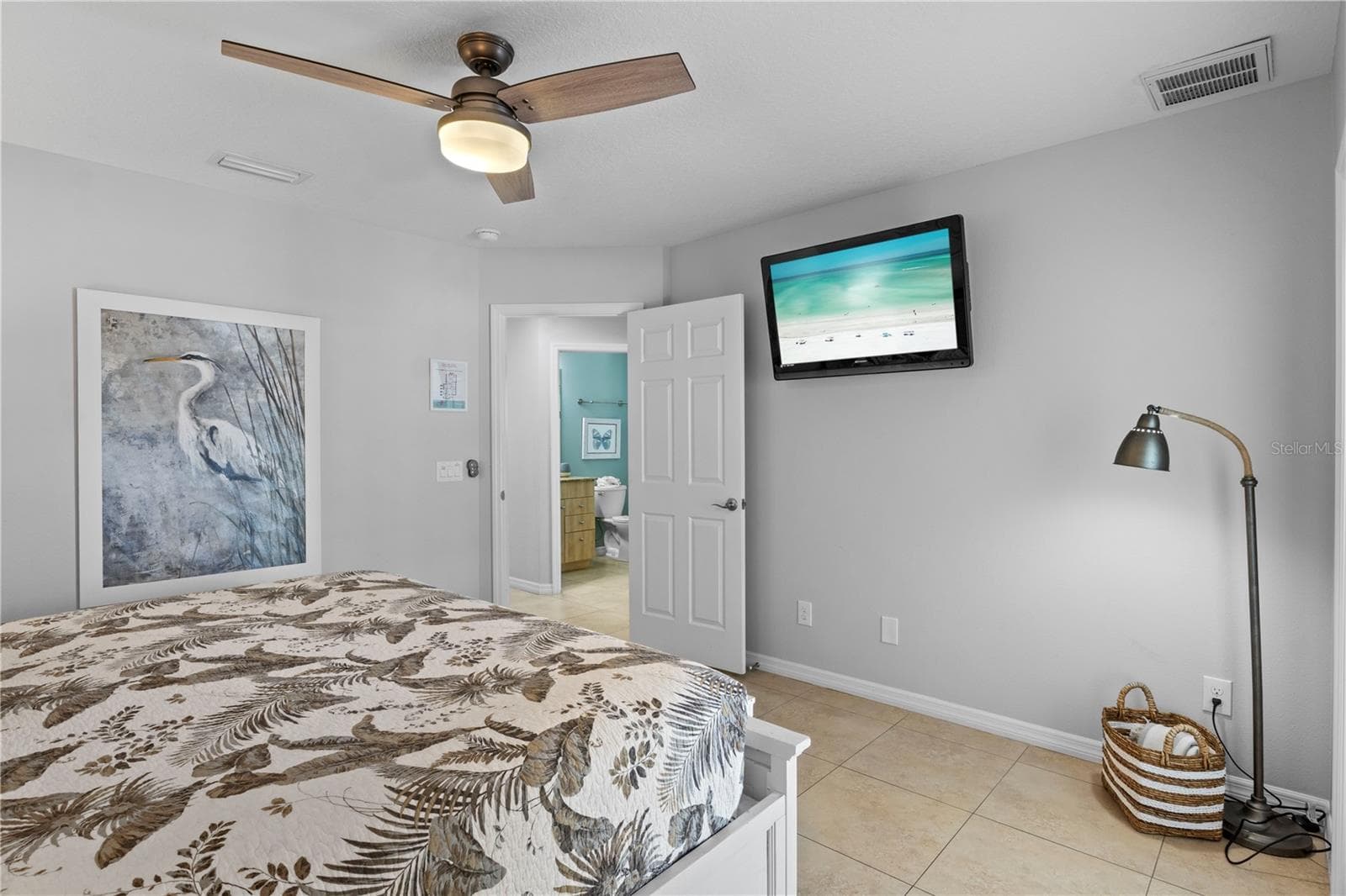 Single Family Residence at 110 PALM AVE, ANNA MARIA, photo 19 of 47