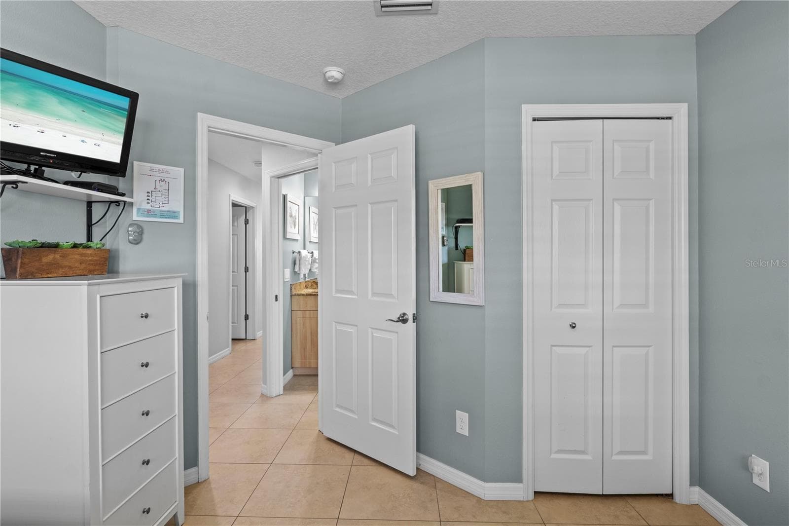 Single Family Residence at 110 PALM AVE, ANNA MARIA, photo 25 of 47