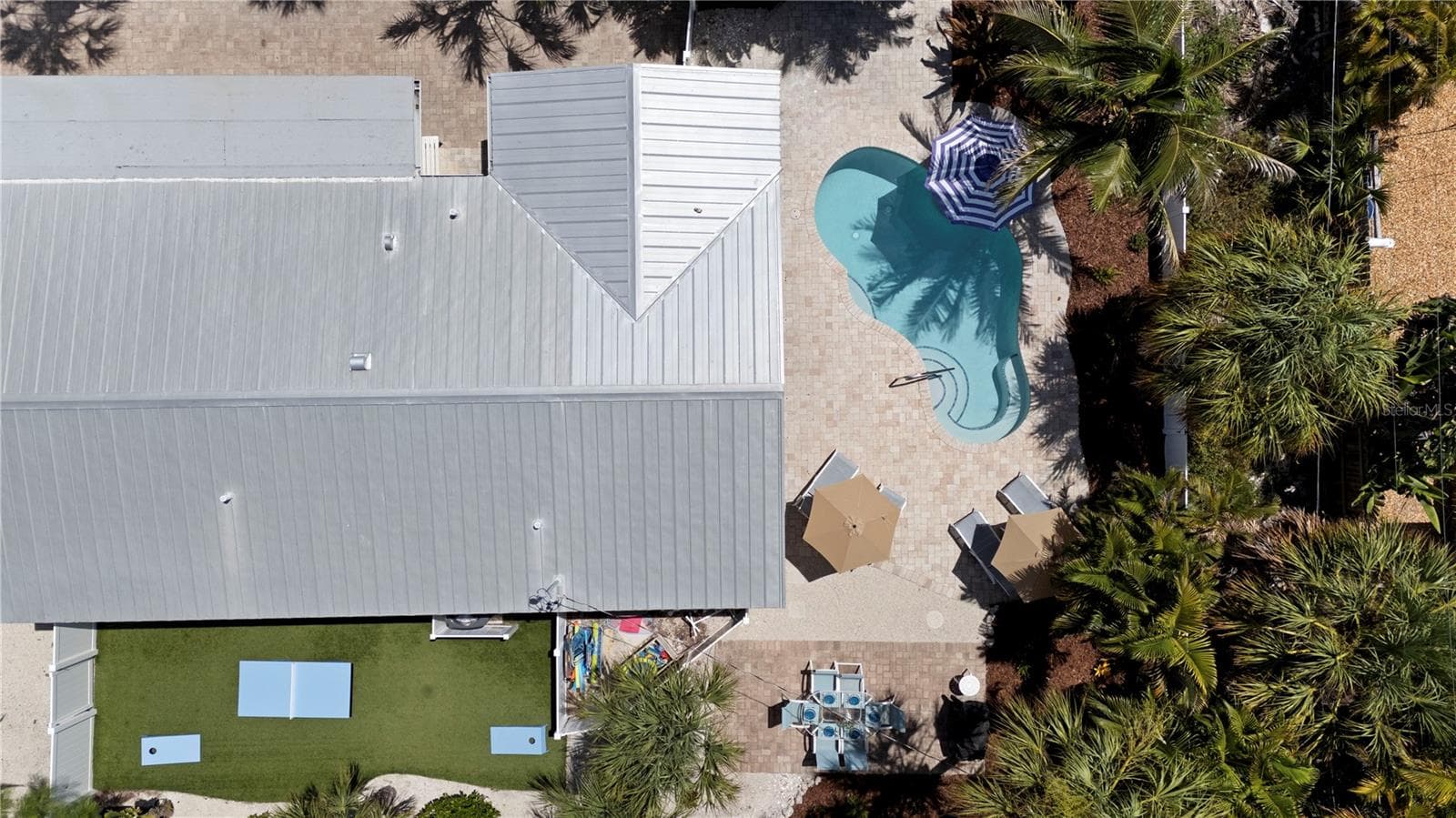 Single Family Residence at 110 PALM AVE, ANNA MARIA, photo 34 of 47