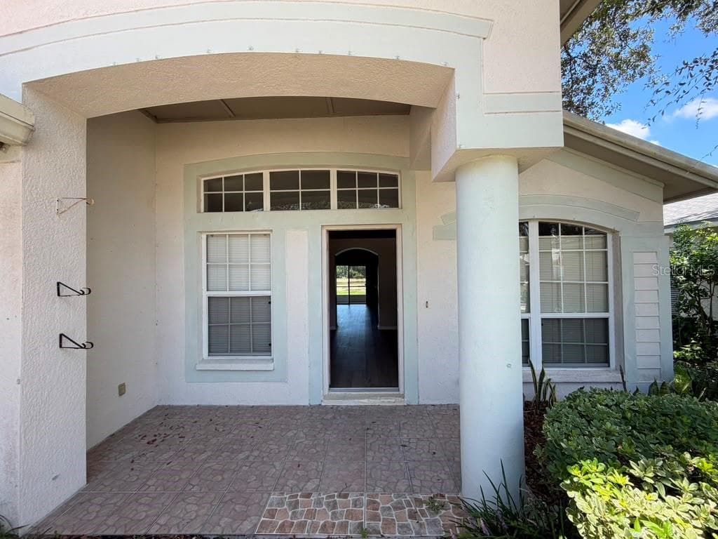 Single Family Residence at 18014 ARBOR CREST DR, TAMPA, photo 10 of 43